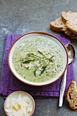 Courgette and rocket soup with Parmesan