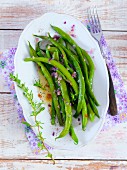 Green beans with onions and rosemary