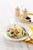 Stamppot (mashed potatoes and other ingredients) with peas, tuna and egg