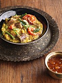 Vegetable curry with lentils and aubergines (India)