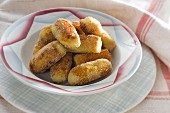 Fish croquettes with onions and egg (Spain)