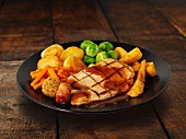 Turkey breast with potatoes, Brussels sprouts, parsnips and gravy
