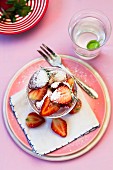 Fresh strawberries with icing sugar