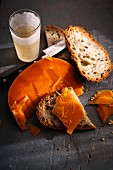 Bread with mimolette (sliced cheese, French)
