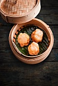 Prawn dumplings in a bamboo steamer (Asia)