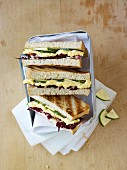 Sandwiches with radicchio and egg