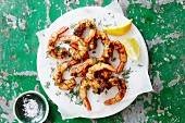 Spicy king prawns with lemon and dill
