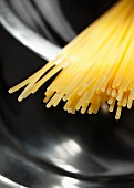 Spaghetti in a pan (close-up)
