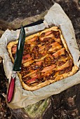 Apple cake with pecan nuts