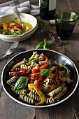Fusilli with grilled peppers and basil