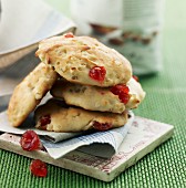 Cranberry-Cookies, gestapelt