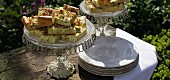 Pointed cabbage tray bake cake