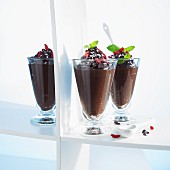 Chocolate desserts with goji berries