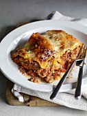 Lasagne alla bolognese (Lasagne with bolognese sauce, Italy)