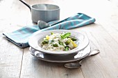 Asparagus risotto with lemon