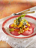 Salat von Honigmelone, jungem Fenchel und Pfirsich