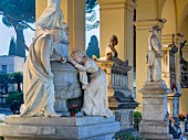 A place of peace: cemetery in Rome