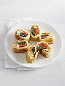 Pancake rolls filled with vegetables