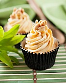 Cupcakes with peanut butter cream and caramel