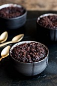 Englischer Schokoladen-Kaffee-Pudding