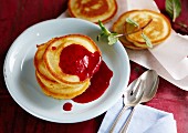 Brombeer-Chili-Sirup zu Pancakes