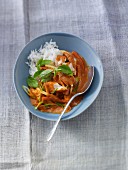 Quick Thai curry with chicken and peppers