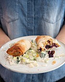 Vegan strudel parcels filled with red cabbage and cashew leek