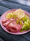 Roast beef with a leek medley, mustard and mashed potatoes