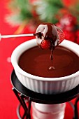Chocolate fondue with strawberries