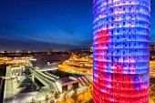 Beleuchtete Bauwerke in Barcelona, Katalonien, Spanien