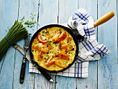 Frittata with salmon, tomatoes and chives