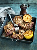 Oven-baked lamb with chilli and lemon