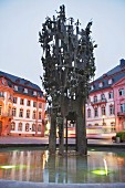 Der Fastnachtsbrunnen am Schillerplatz, Mainz, Deutschland