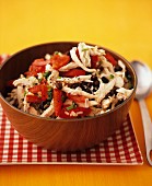 Chicken salad with tomatoes and olives