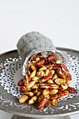 Sweet and spicy nuts