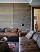 Living room in shades of brown