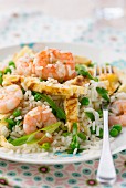 Fried rice with prawns and peas
