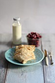 Pfannkuchen mit Himbeeren