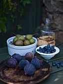 Fresh figs, blueberries, pears and biscuits