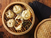 Steamed dumplings with pulled pork (Asia)