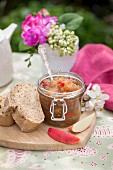 Apple and chilli chutney in a glass