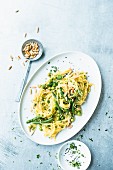 Spaghetti with peas and mint gremolata