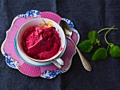Frozen raspberry yoghurt