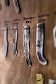 Templates for knife handles on hooks