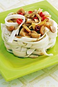 Rice noodle salad with ginger, chillis and peanuts