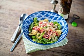 Hirsesalat mit Brokkoli, Paprika und Curry (Thailand)