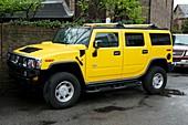 Hummer 4x4 vehicle