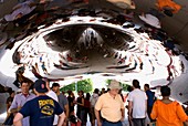 Cloud Gate sculpture in Chicago