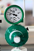 Pressure gauge