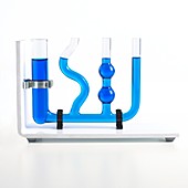Liquid levels apparatus